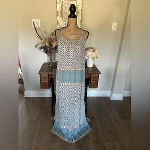 Knox Rose Spaghetti strap flowy anytime dress. NWOT